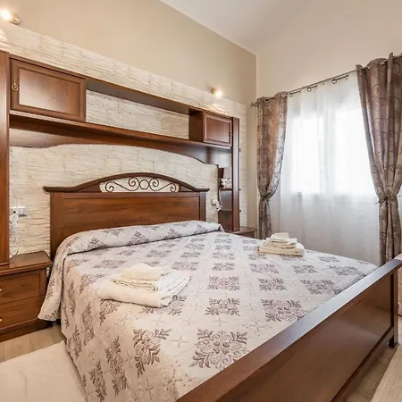 Casa Helen * SantʼAntìoco